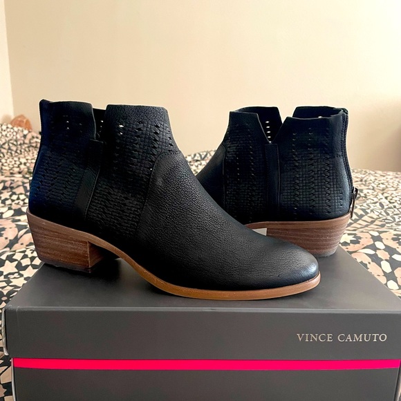 Vince Camuto | Shoes | Vince Camuto 